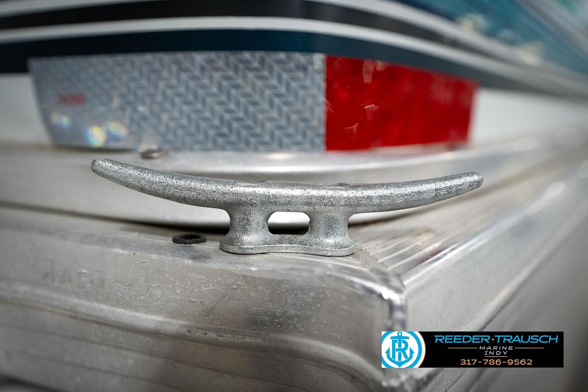 Used 1996 Suntracker Party Barge 24