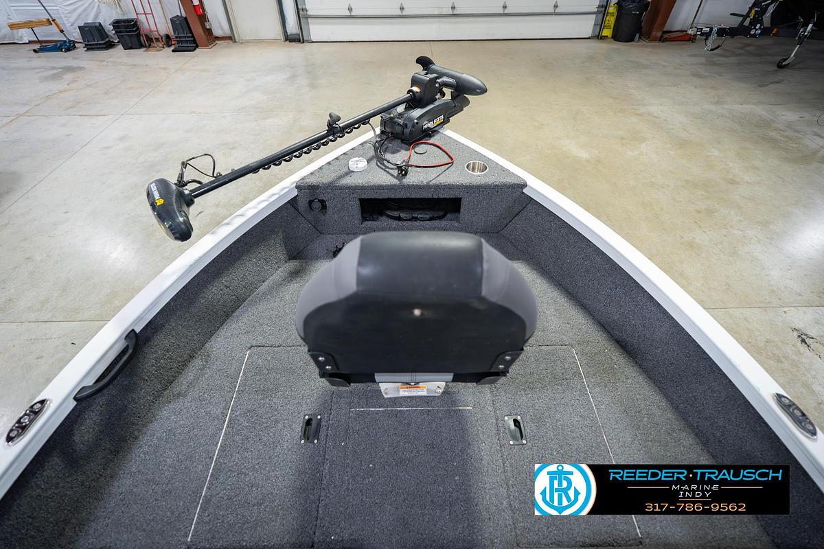 Used 2022 Crestliner 1650 Fish Hawk SE