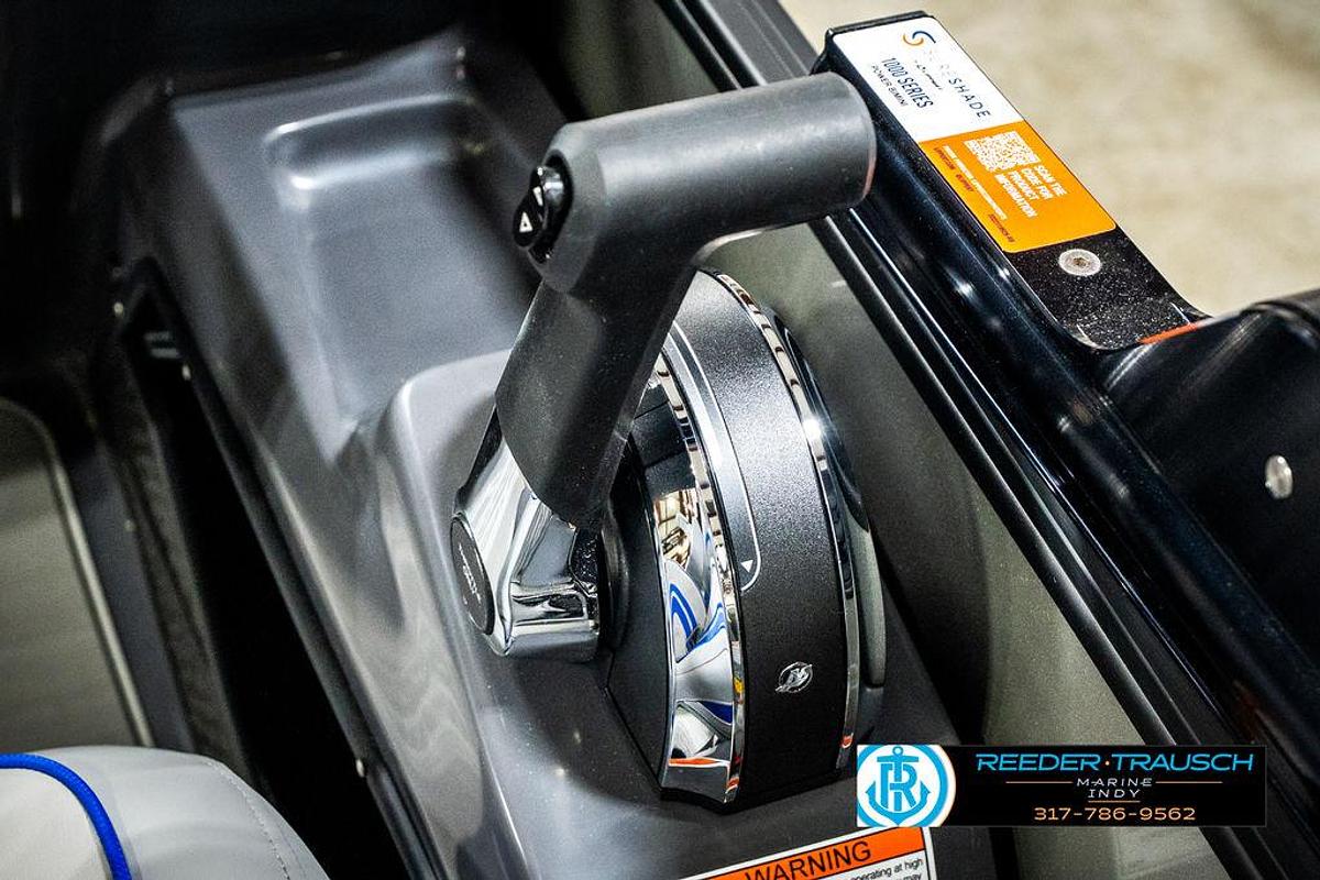 2025 Bennington 24 MSB