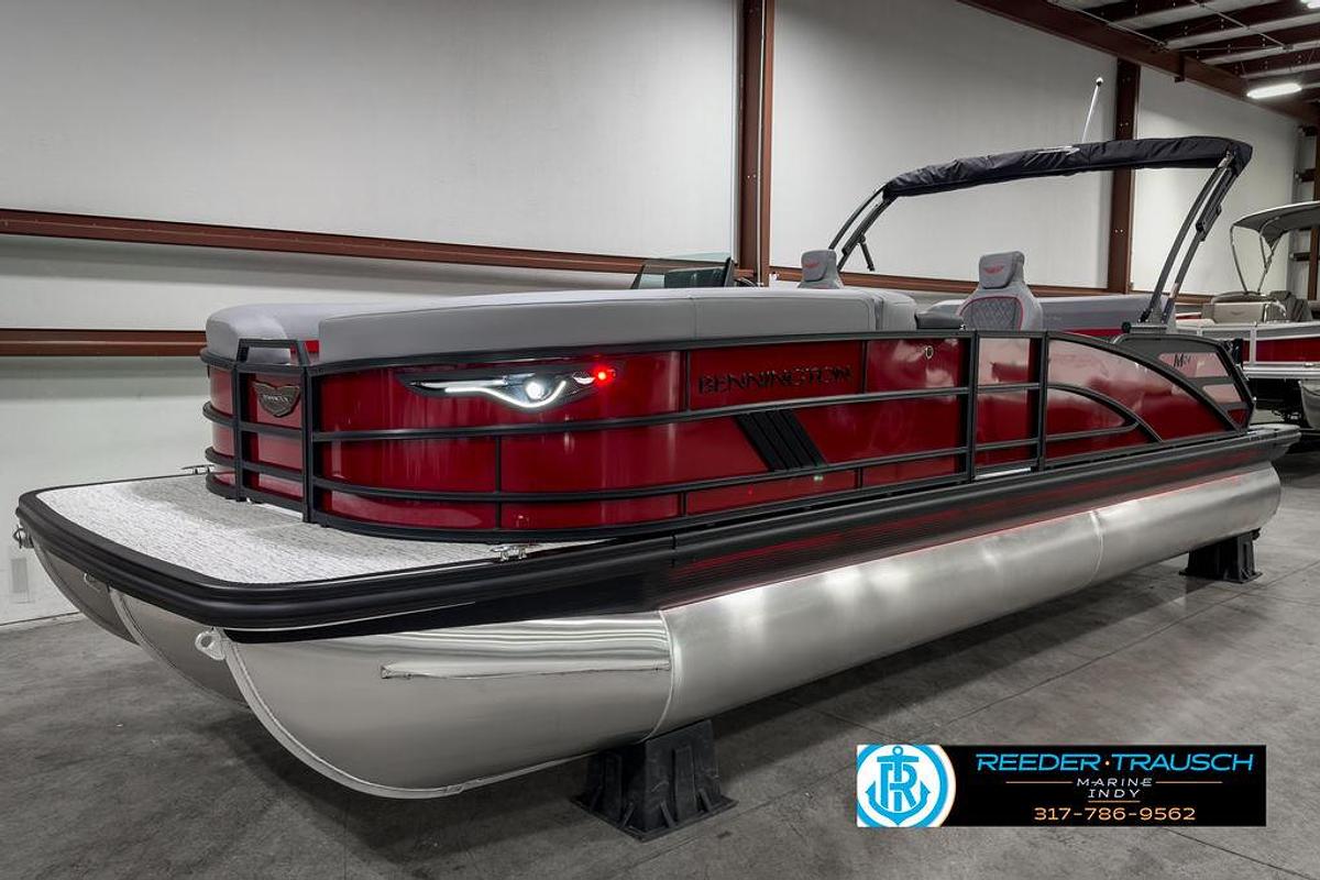 2025 Bennington 24 MSB