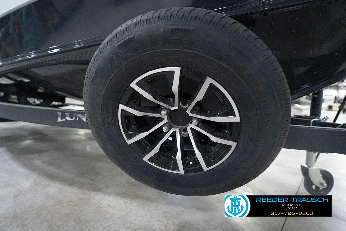 2026 Lund 1875 Crossover XS