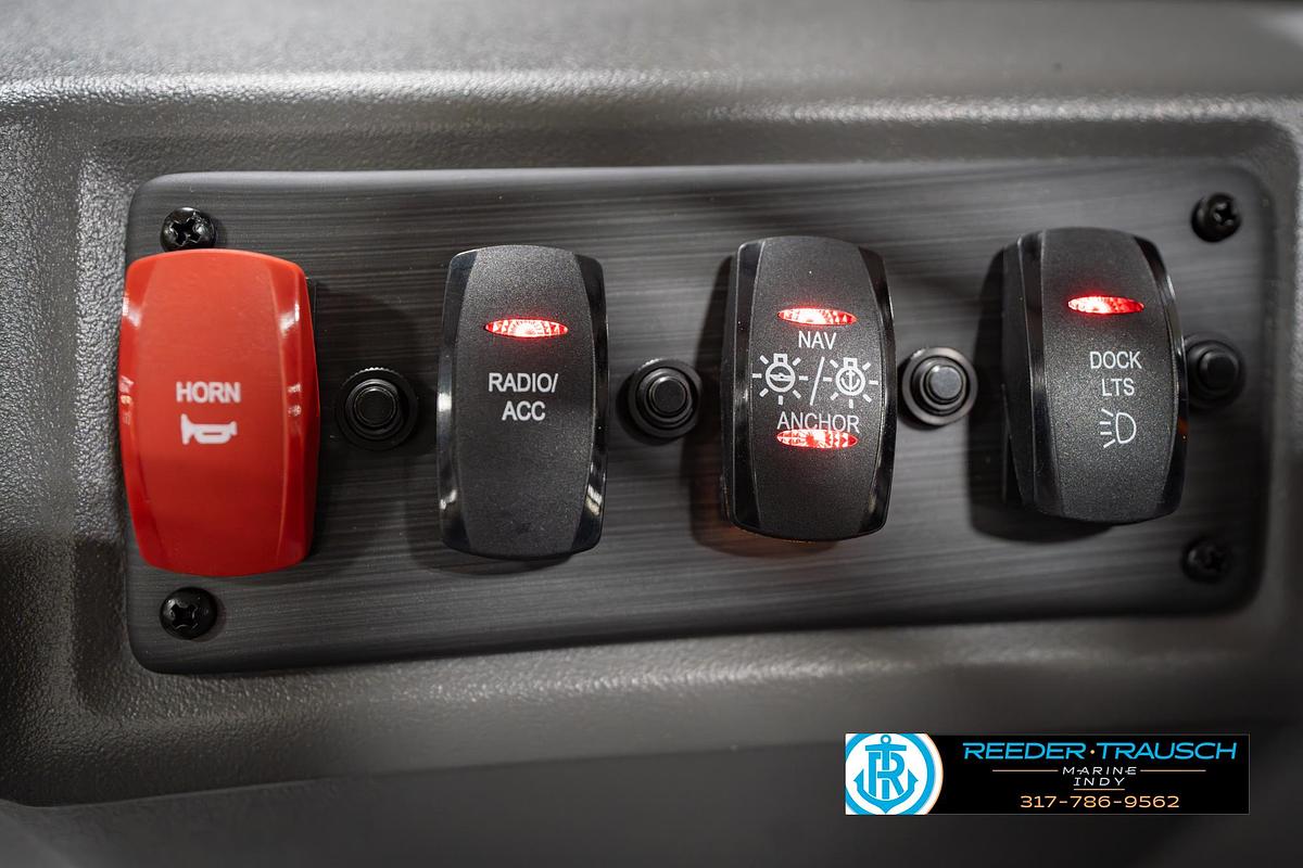 2026 Bennington 22 SSB