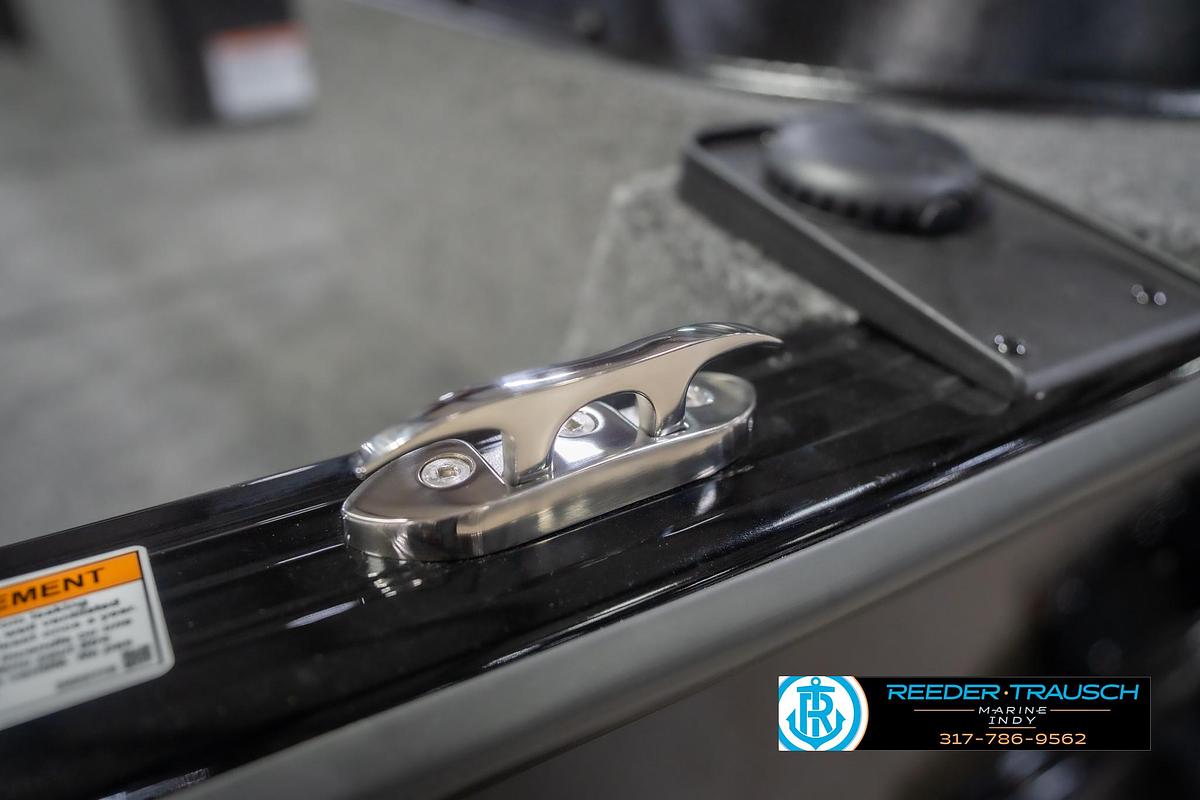 2026 Lund 2075 Impact XS