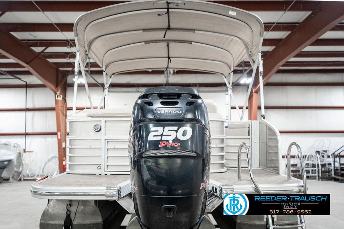 Used 2014 Bennington 25 RCB
