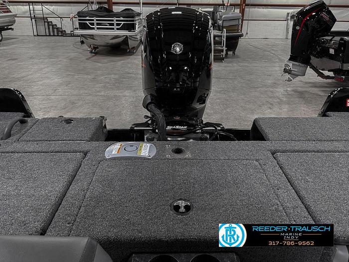 2025 Lund 1775 Impact XS