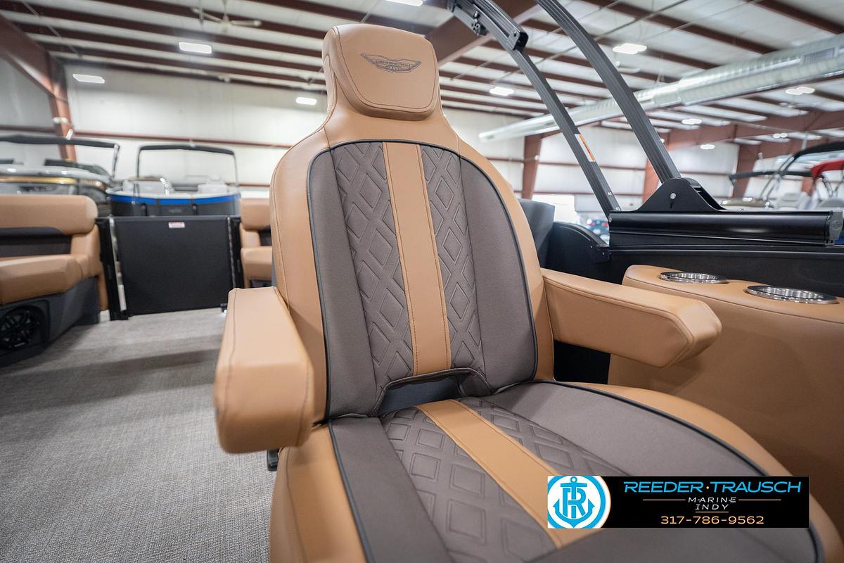 2026 Bennington 22 MFB