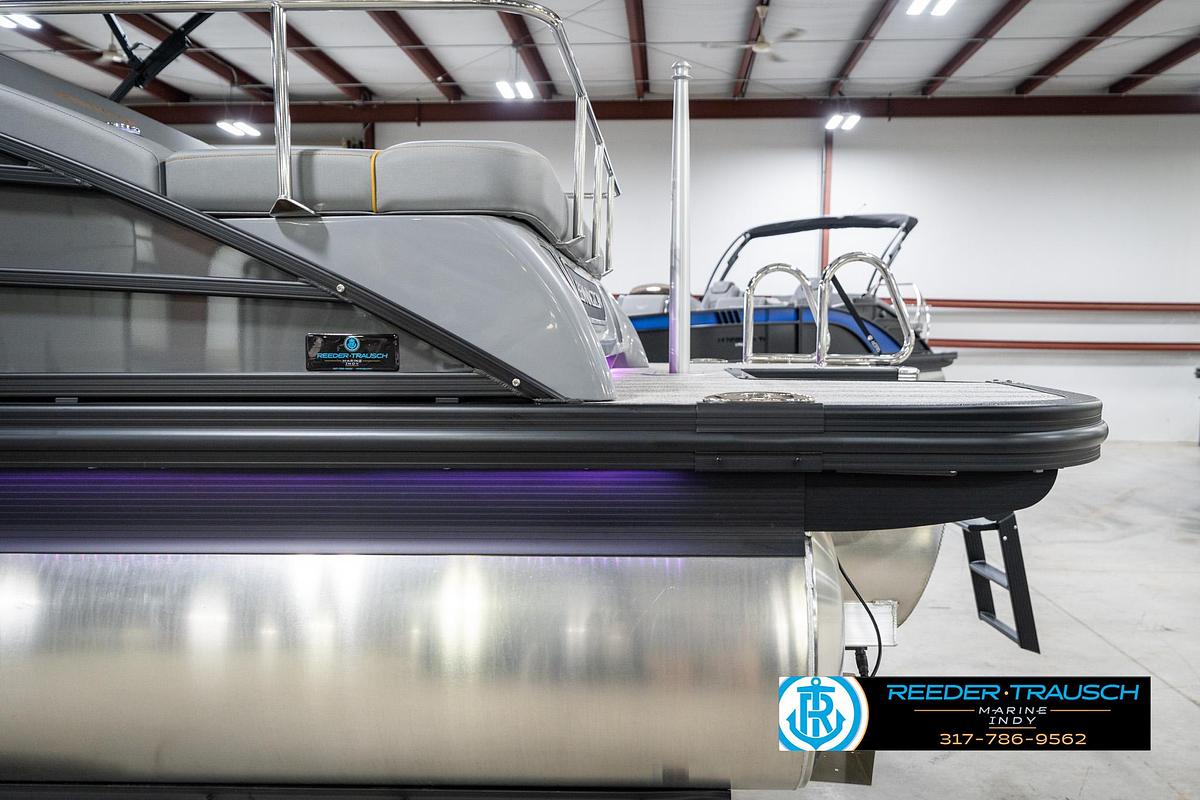 2025 Bennington 25 QSBW