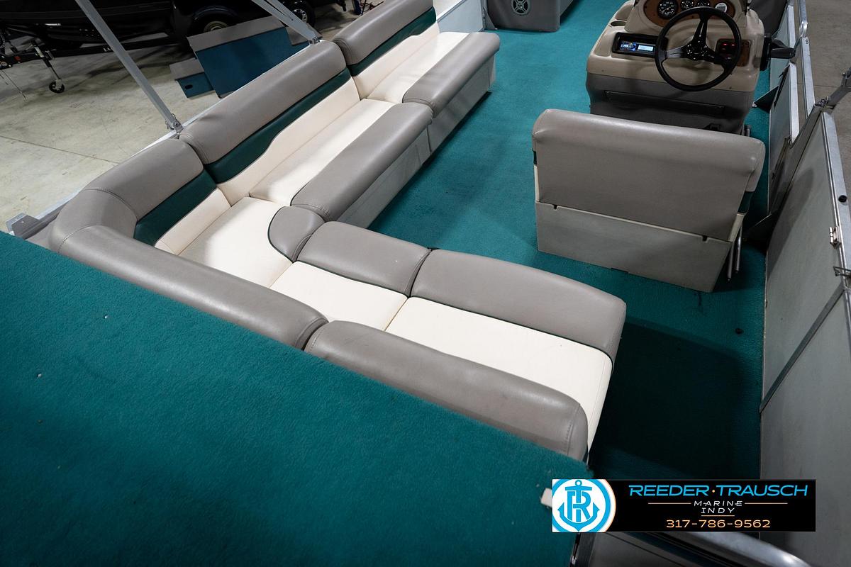 Used 1996 Suntracker Party Barge 24