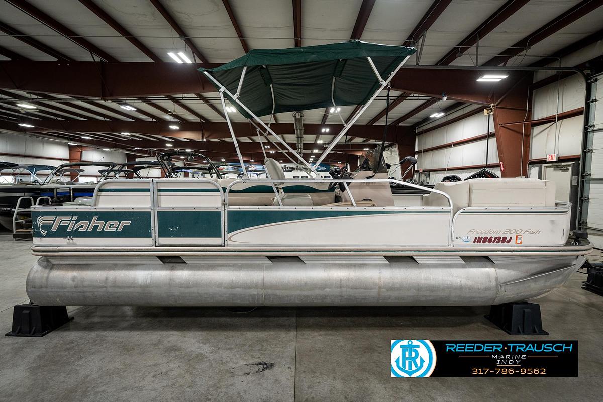 Used 1998 Fisher Freedom 200 Fish