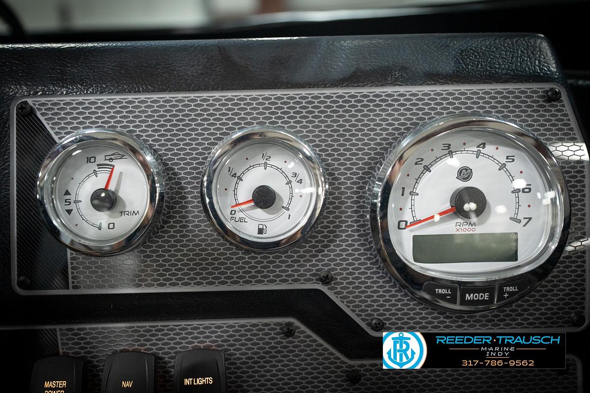 2026 Lund 2275 Baron