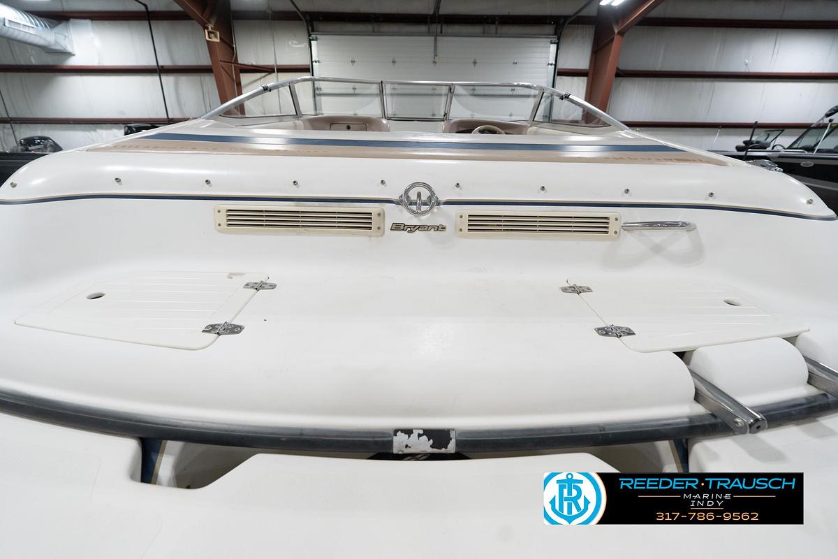 Used 2000 Bryant 196 Limited