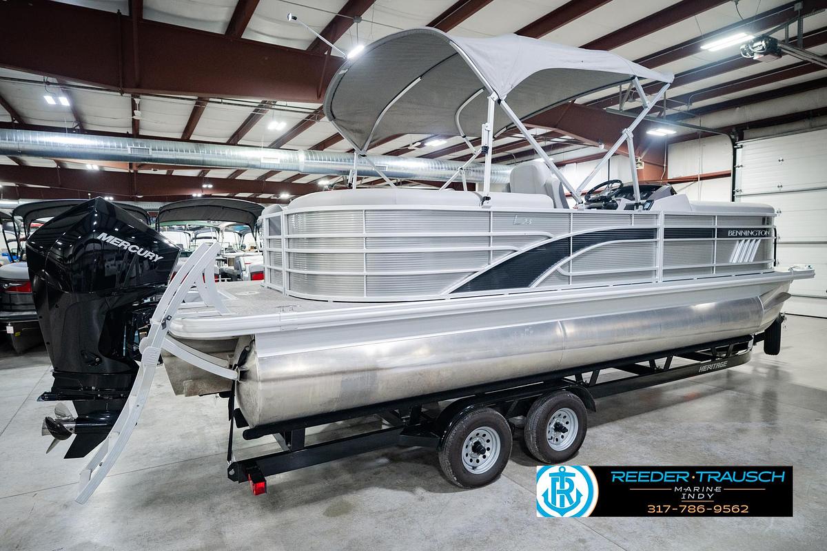 Used 2023 Bennington 23 LSR