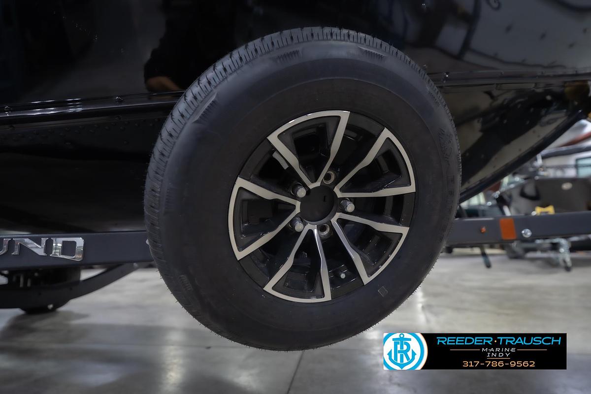 2026 Lund 1775 Adventure Sport