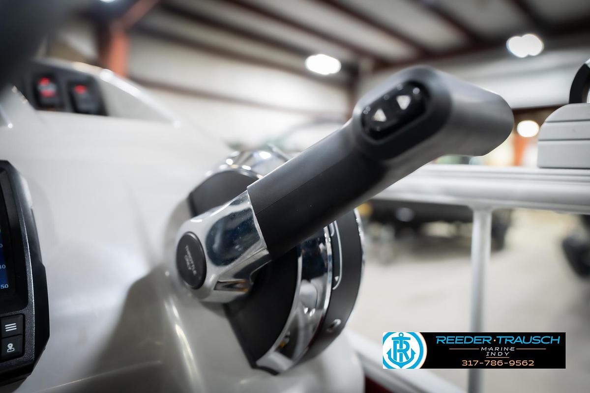 Used 2023 Bennington 20 SV