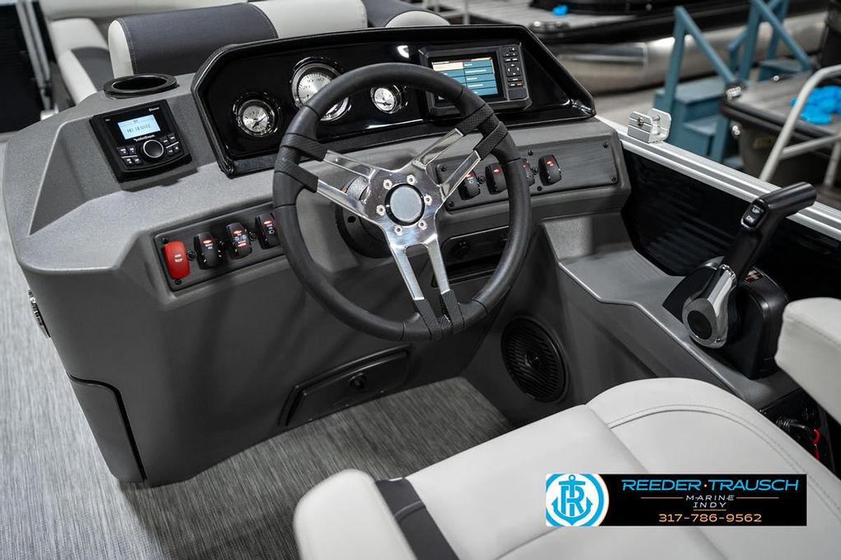 2025 Bennington 22 SSB