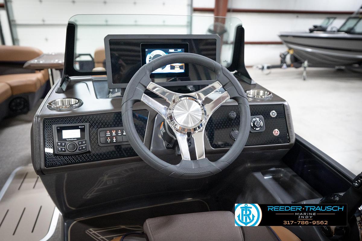 2026 Bennington 24 MFB