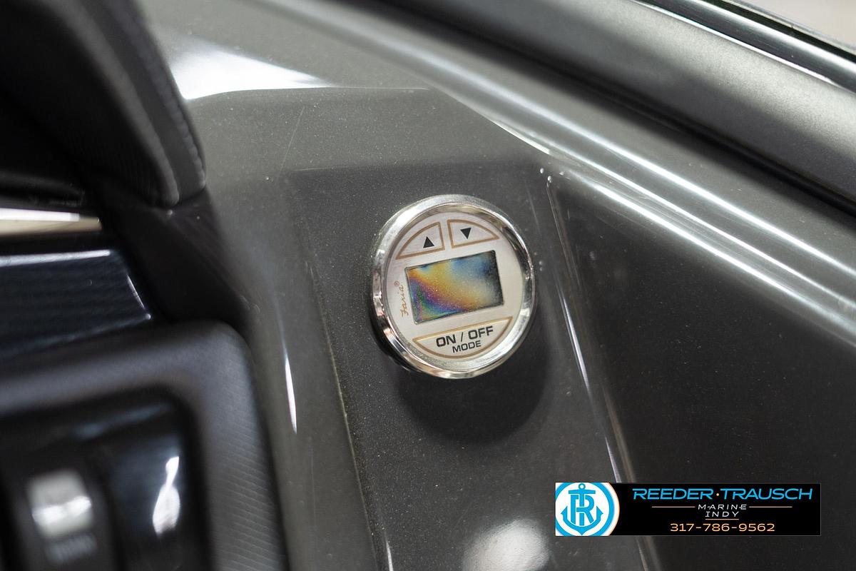 Used 2014 Monterey 204 FS
