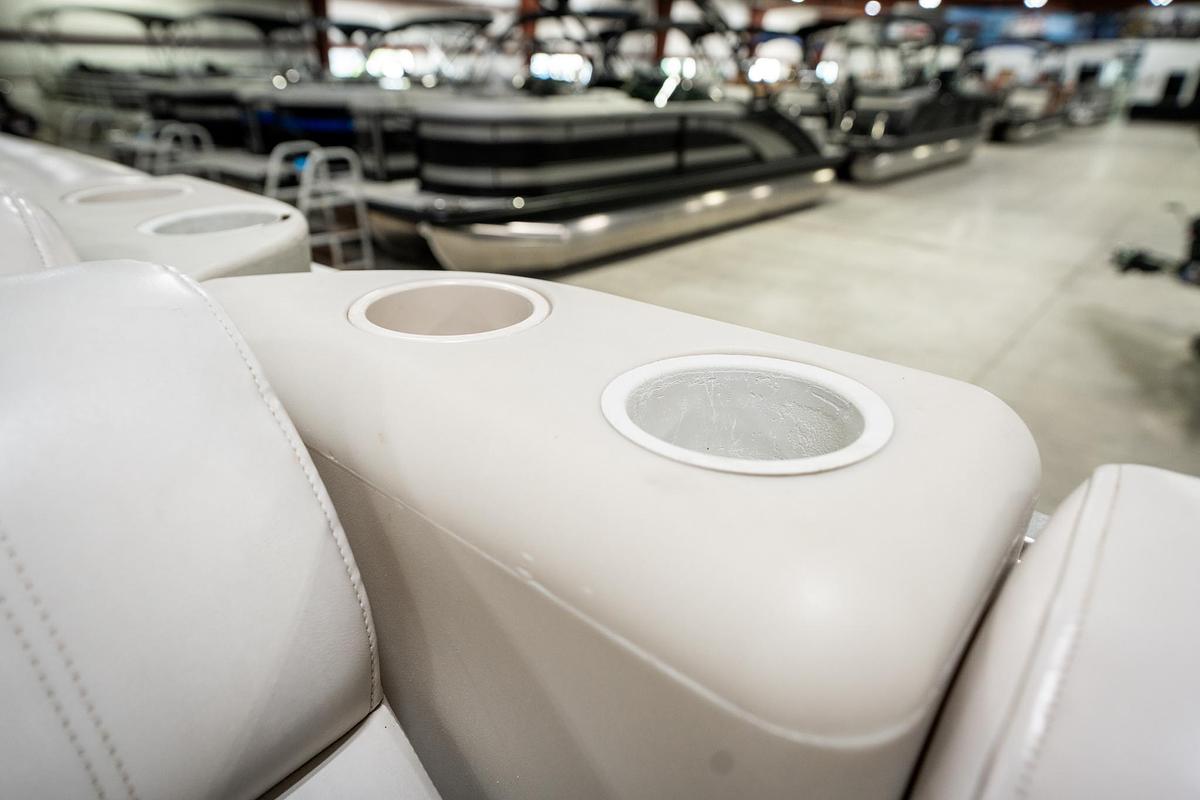 Used 1994 Harris Flote Boat