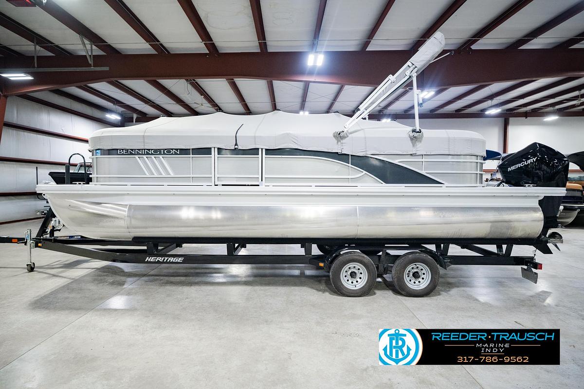 Used 2023 Bennington 23 LSR
