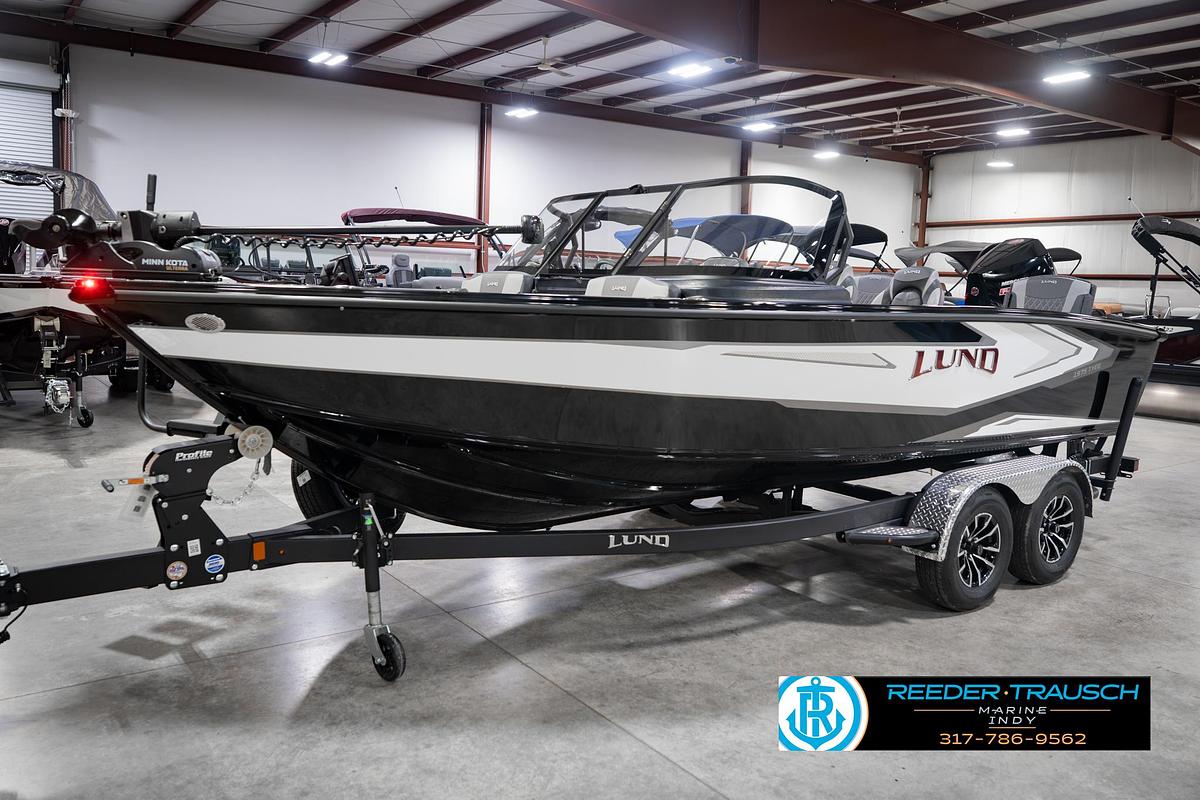 2027 Lund 1975 Tyee