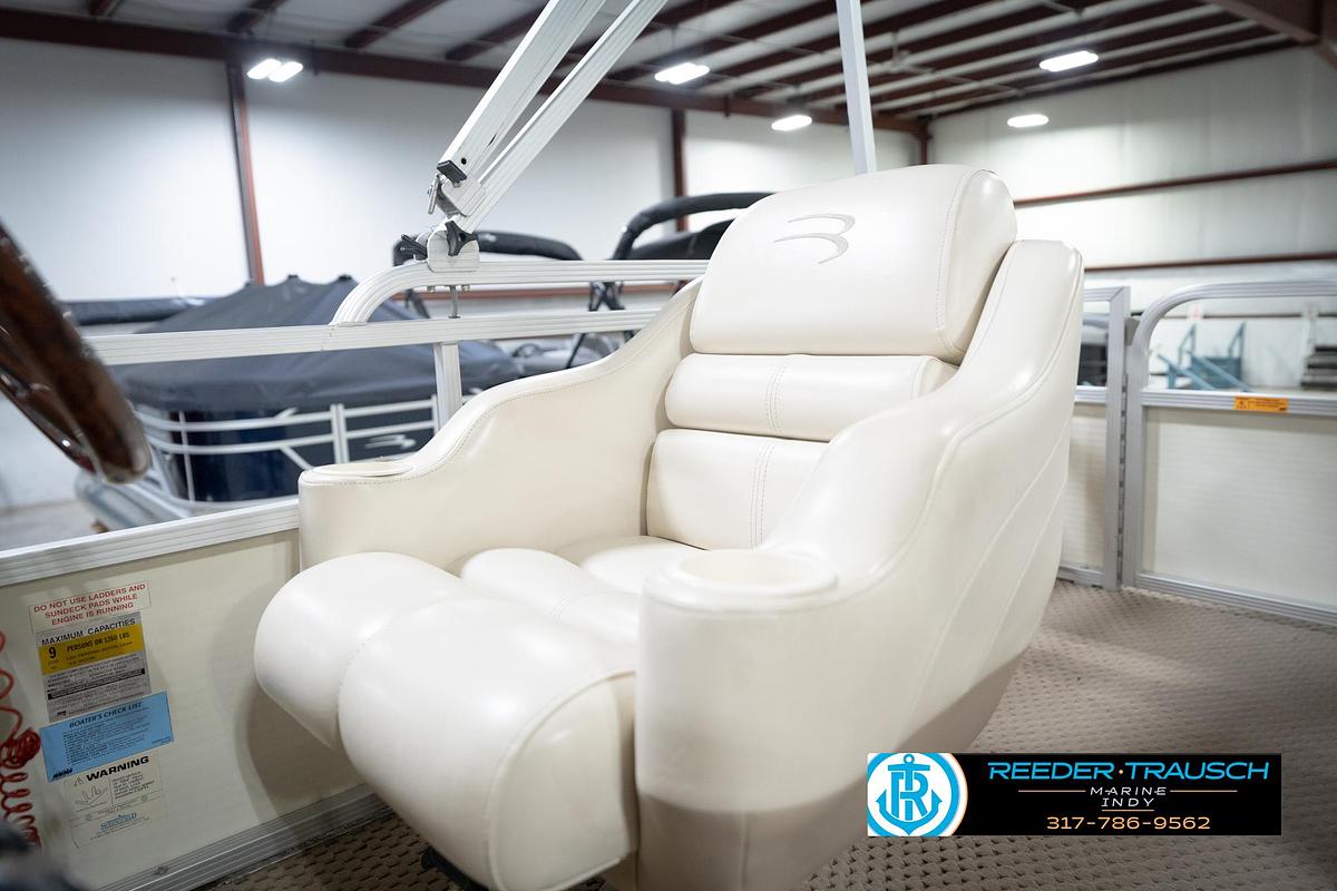 Used 2003 Bennington 2050 RL