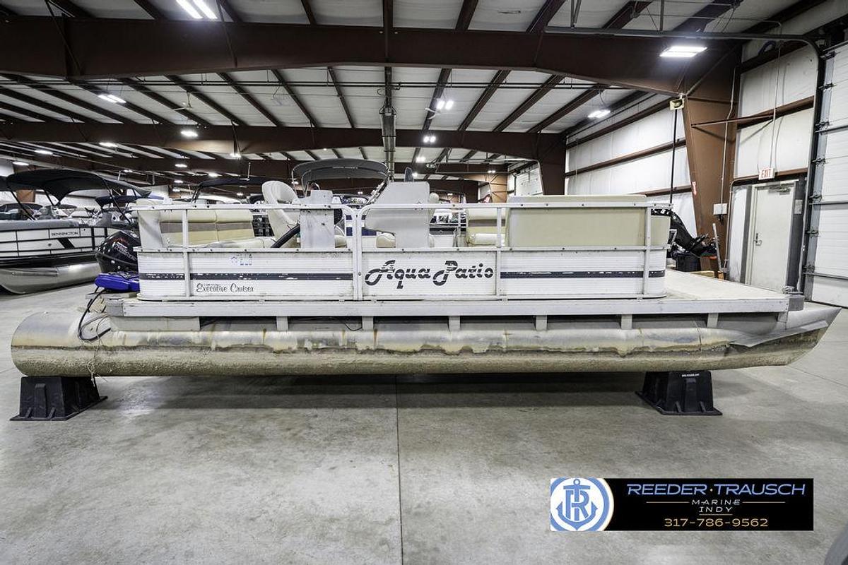 Used 1985 Godfrey Aqua Patio