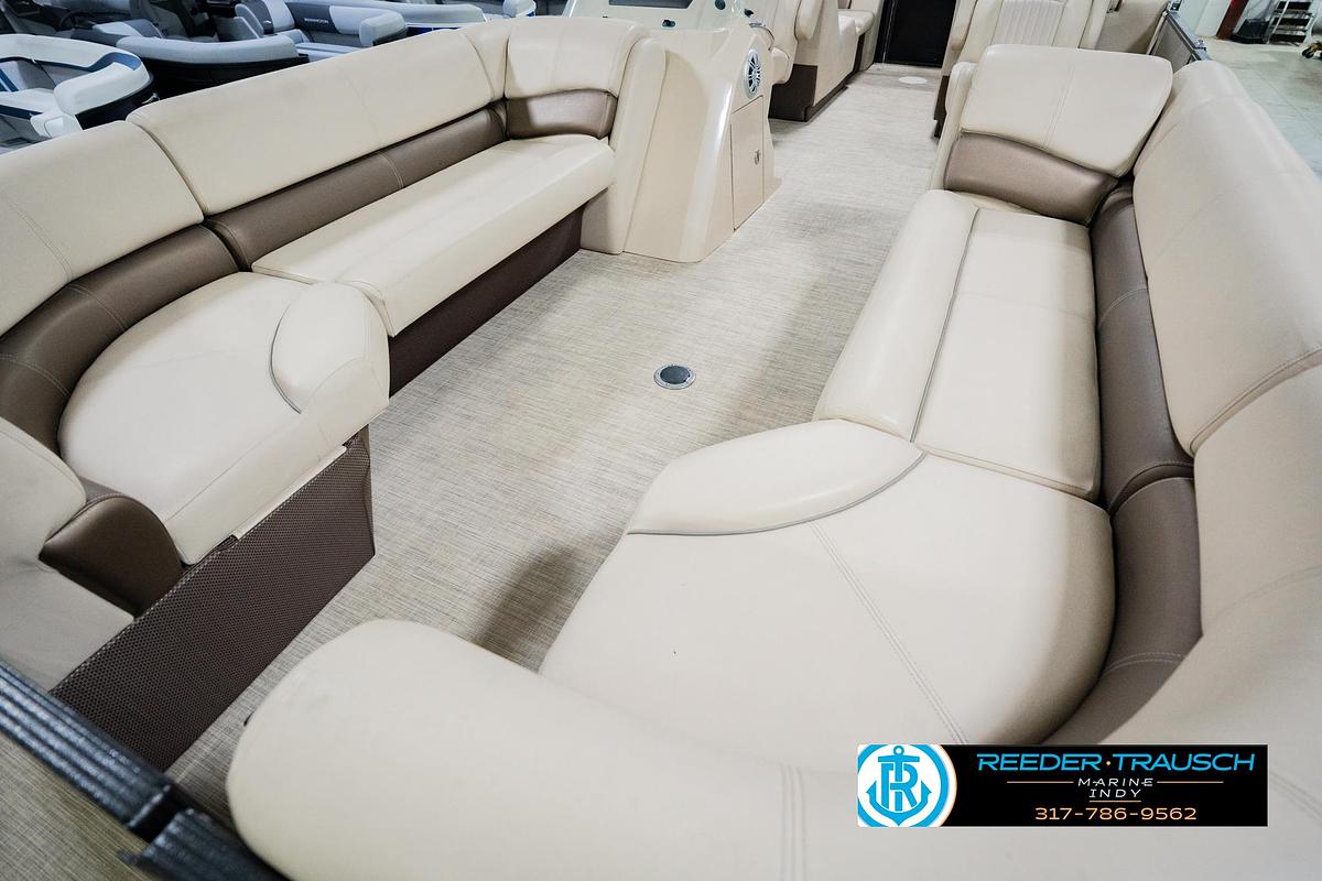 Used 2016 Crest 250 SLR2