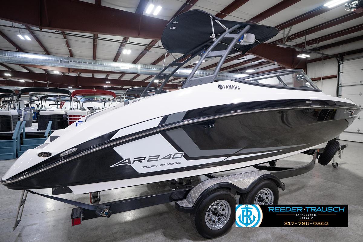 Used 2018 Yamaha AR240