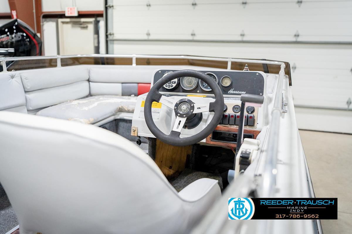 Used 1987 Hurricane 17 Deck Boat