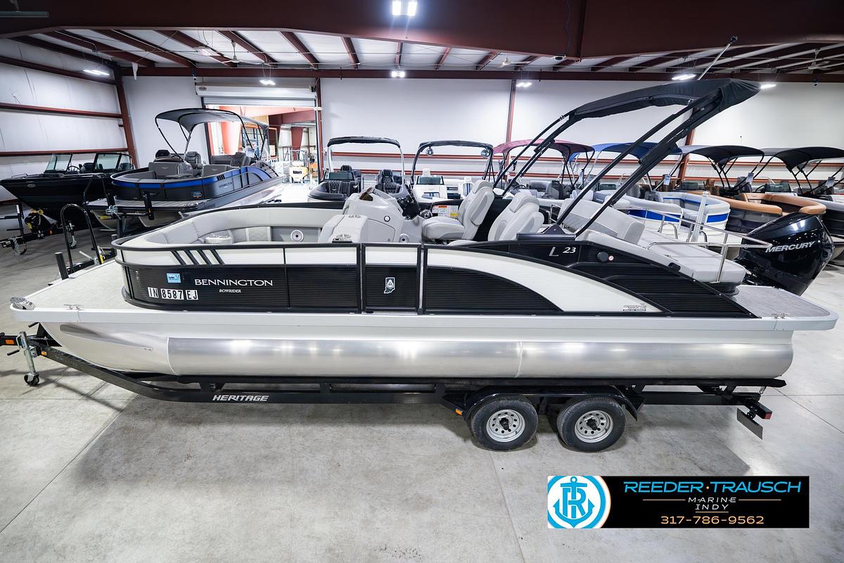 Used 2022 Bennington 23 LTSB