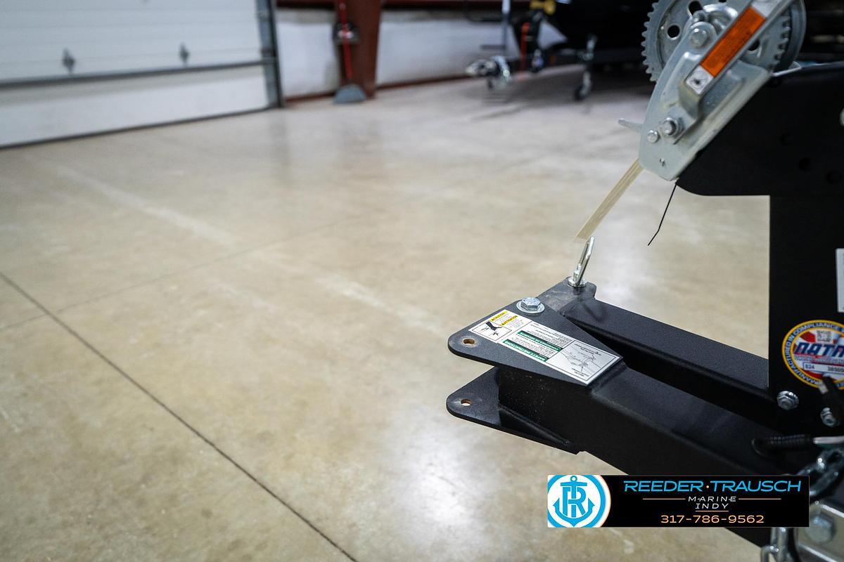 2026 Lund 1675 Adventure SS