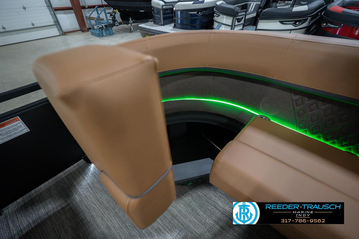 2026 Bennington 22 MFB