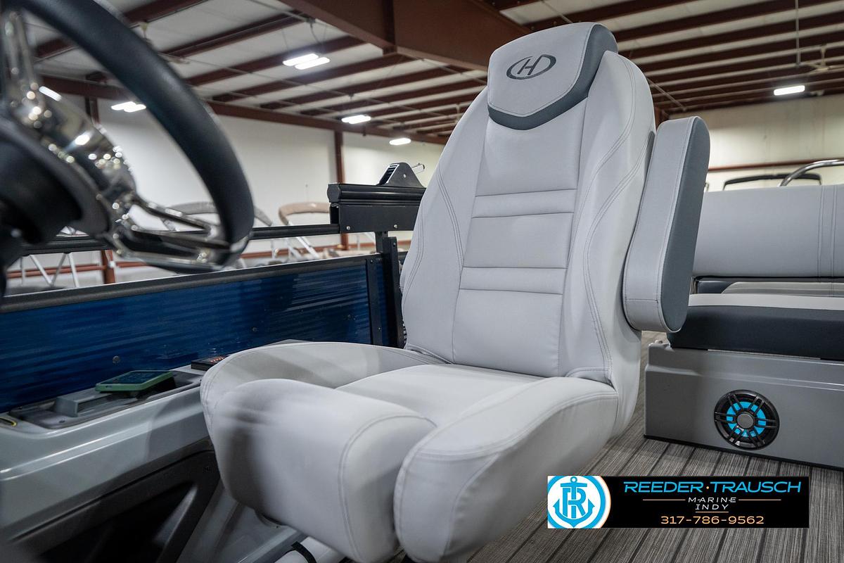 Used 2020 Harris Solstice