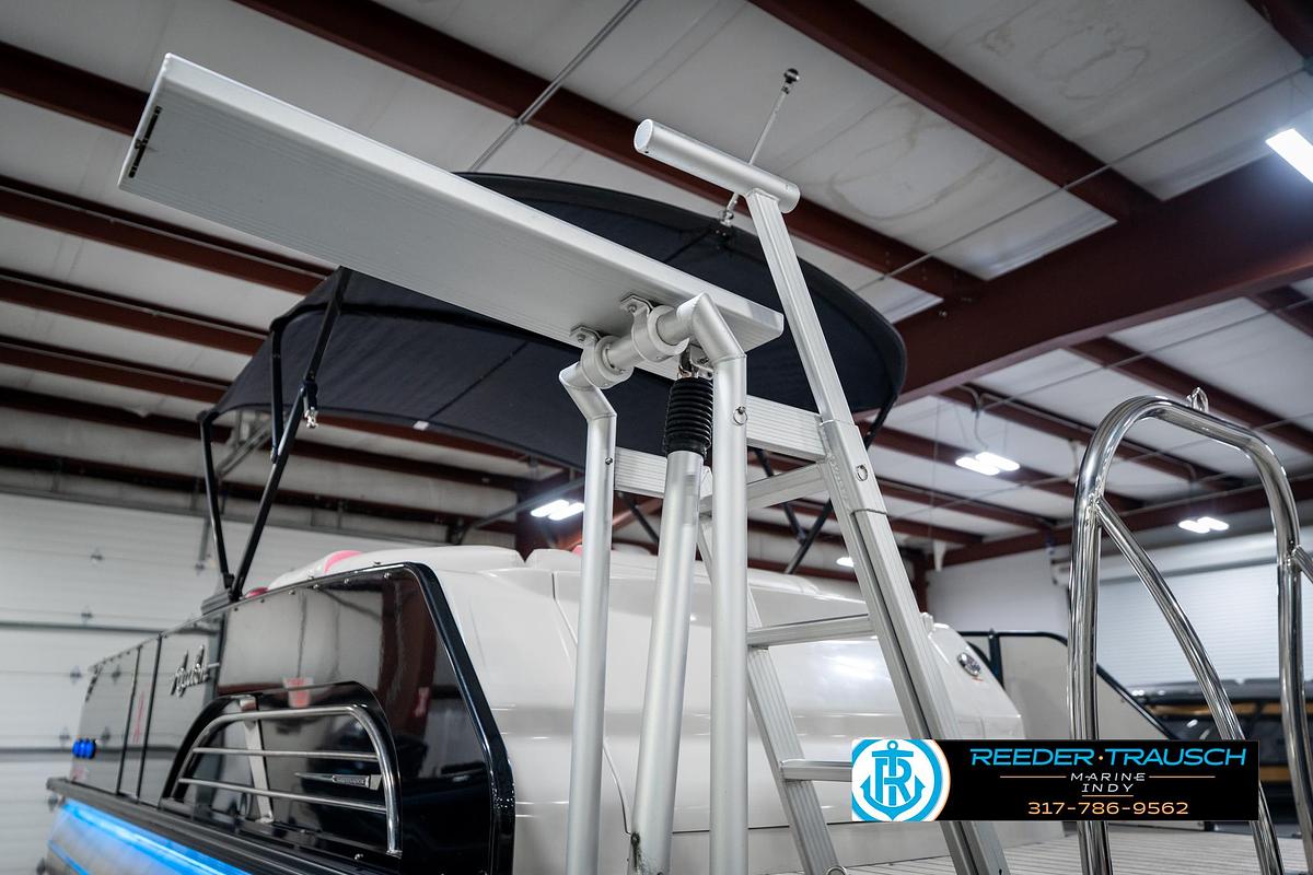 Used 2019 Avalon 2785 RJ Ambassador