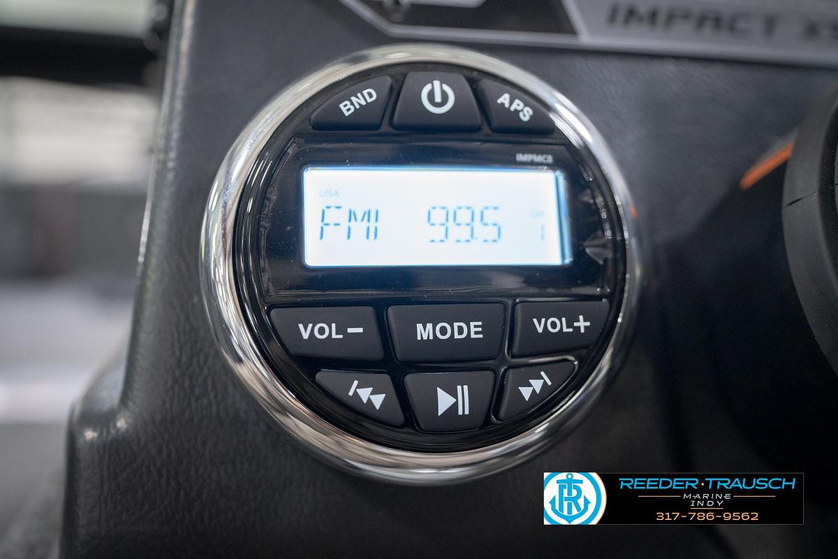 2026 Lund 1775 Impact XS