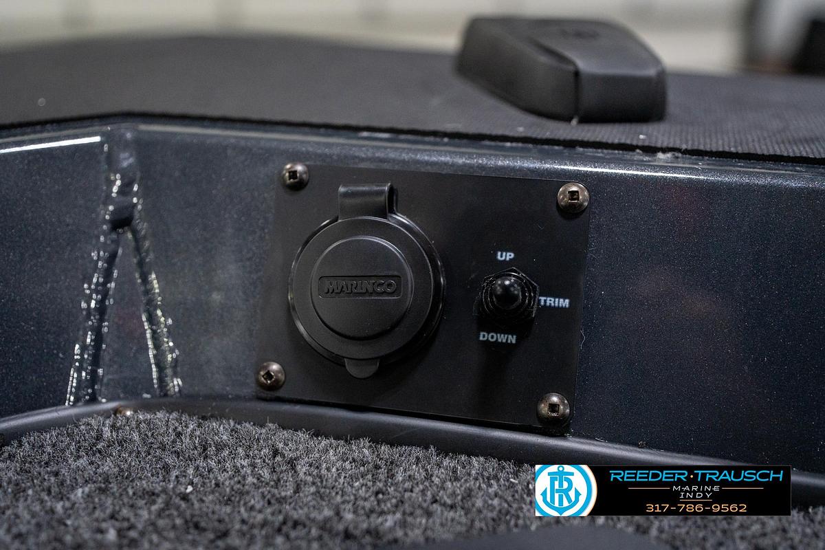 2026 Lund 1775 Renegade