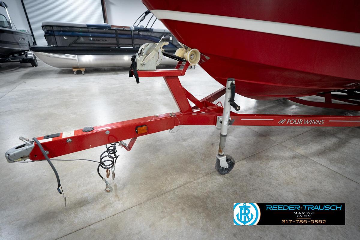 Used 2020 Four Winns MT H210