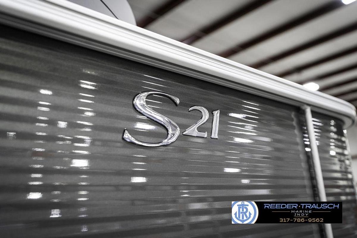 2025 Bennington 21 SS