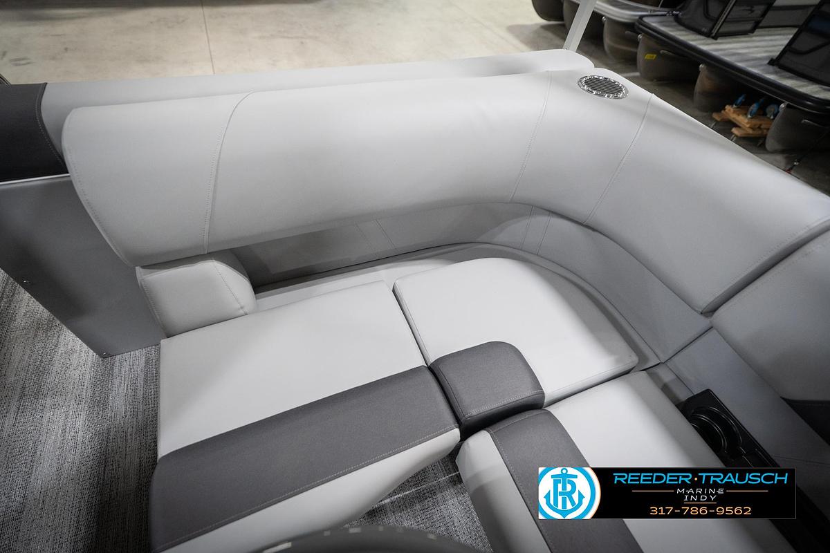 2026 Bennington 168 SLJ