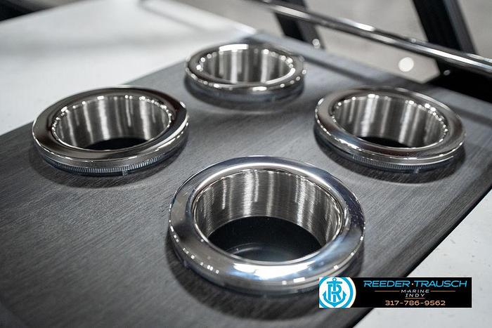 2025 Bennington 25 LPD