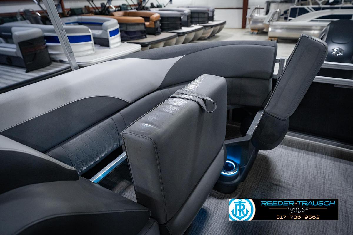 Used 2025 Avalon 2385 LSZ ENT
