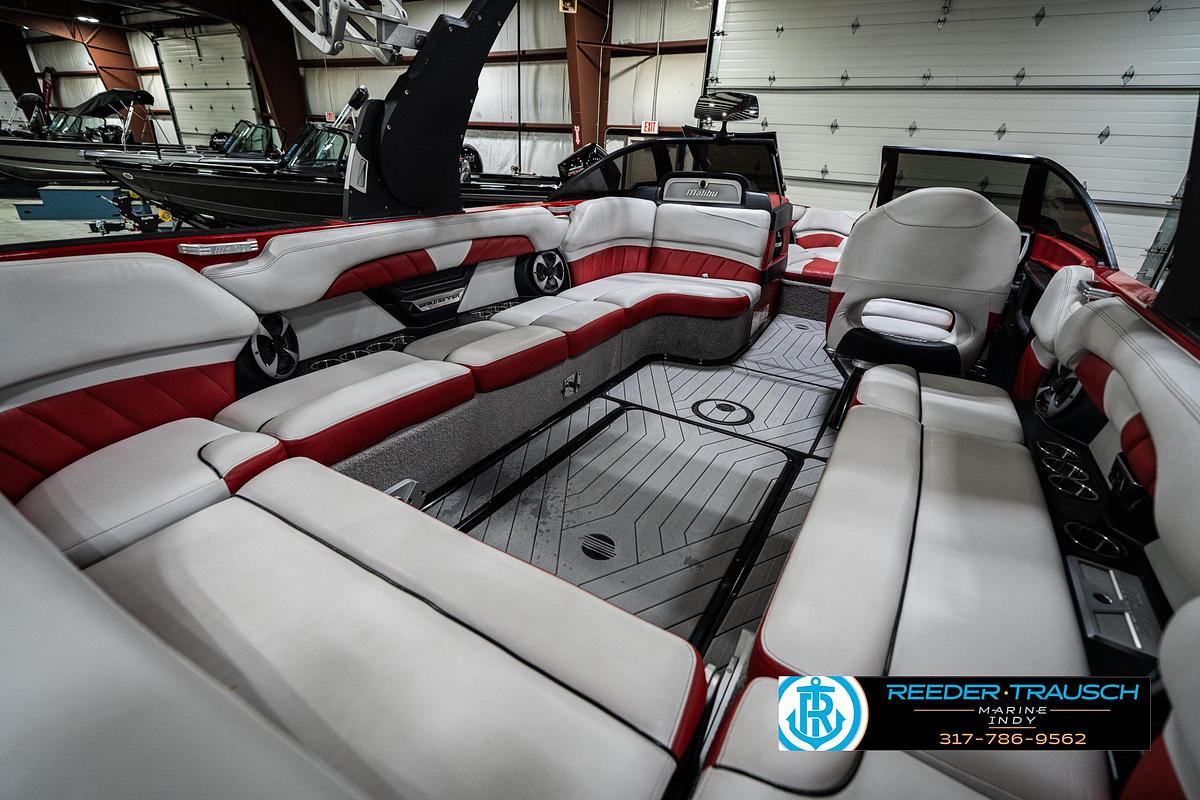 Used 2017 Malibu 25 LSV