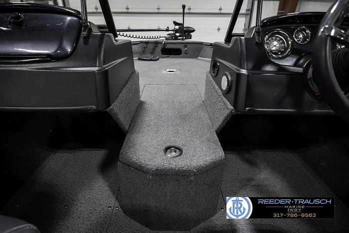 Used 2023 Lowe FM 1775