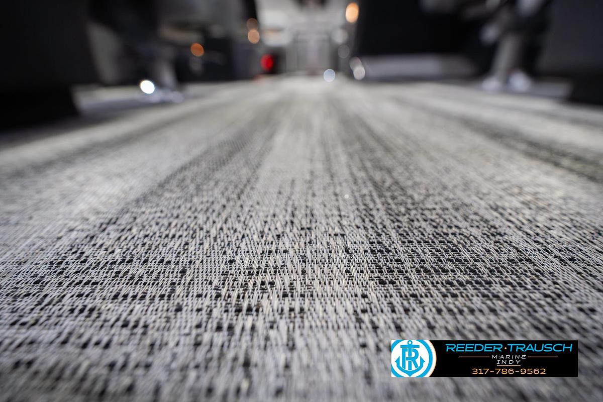 2026 Bennington 22 MFB