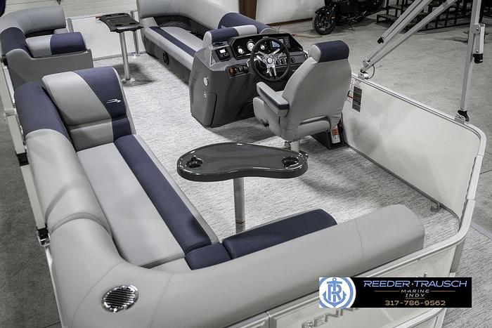 2025 Bennington 22 SLS