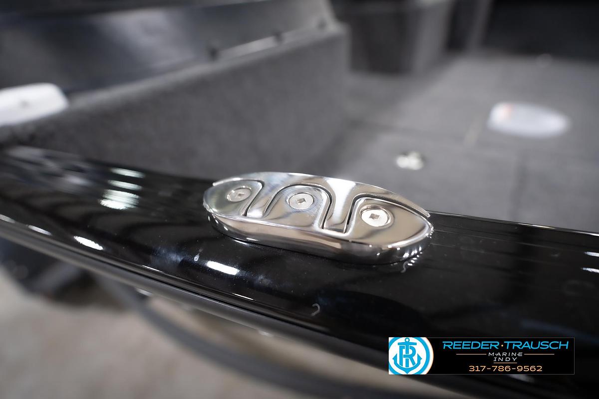 2026 Lund 1775 Impact XS