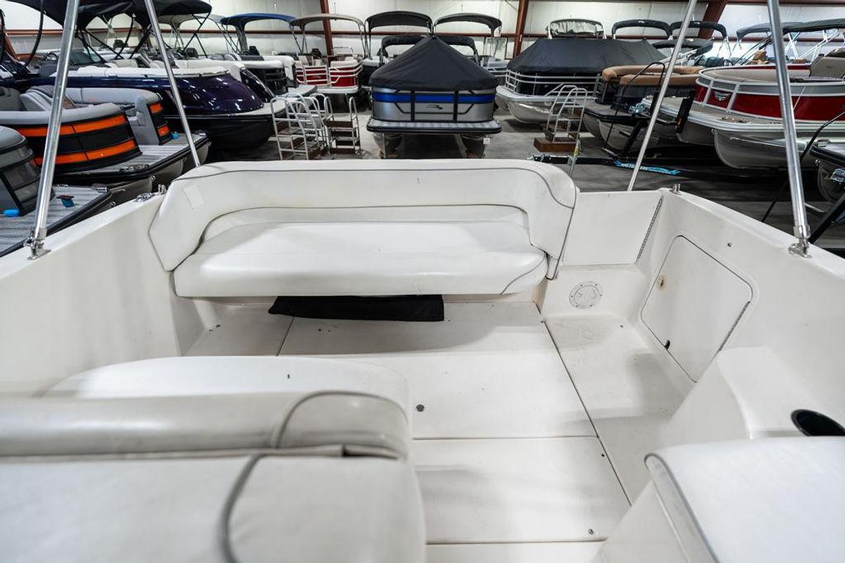 Used 1997 Sea Ray 240 Sundancer