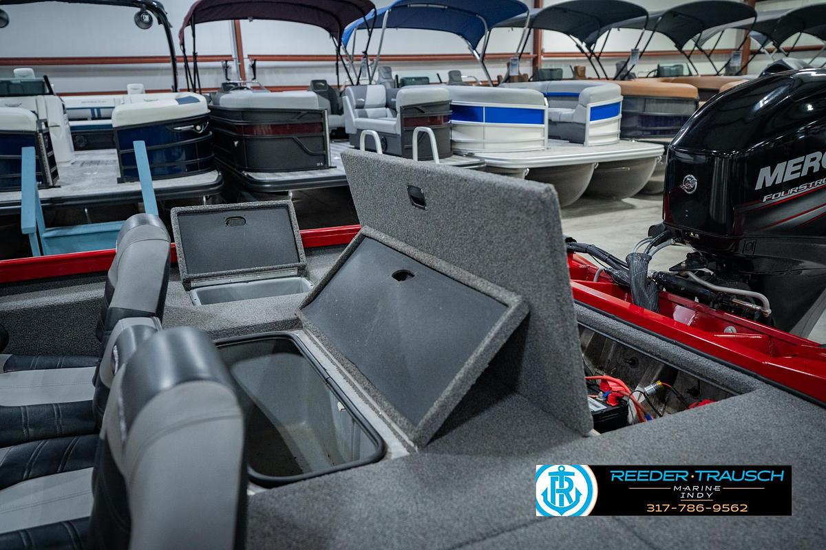 Used 2019 Crestliner VT17