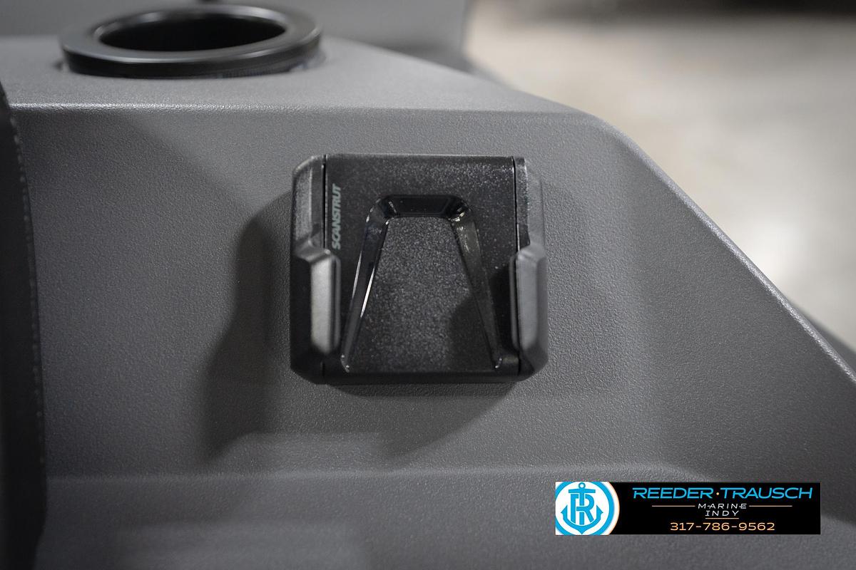 2026 Bennington 21 SL