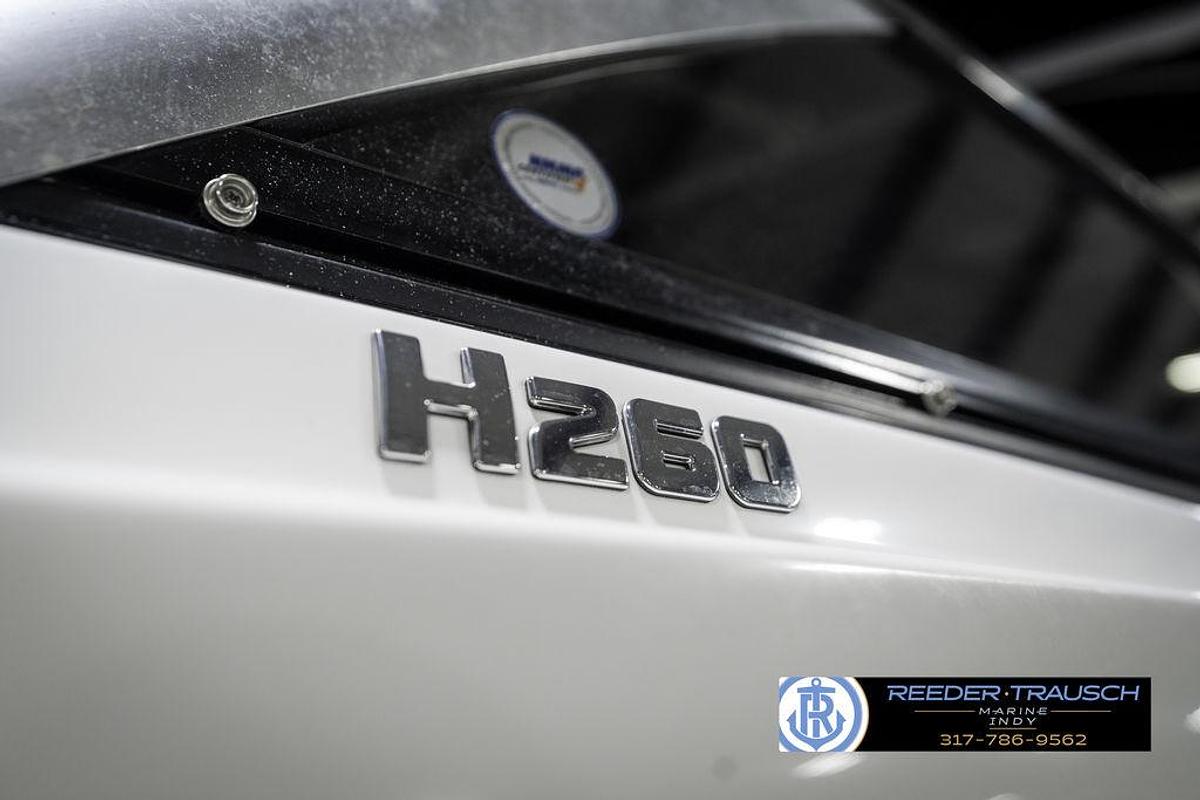 Used 2021 Four Winns H260